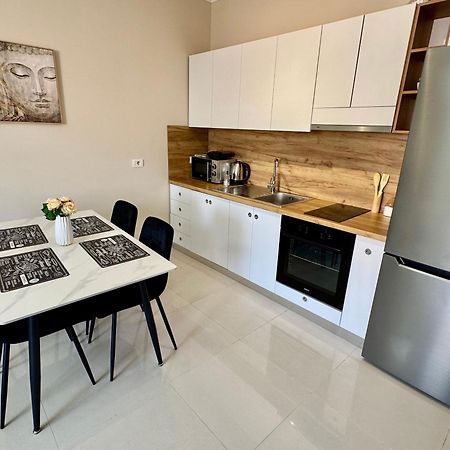 New Bazaar Cozy Apartment 2 Dajti View 地拉那 外观 照片