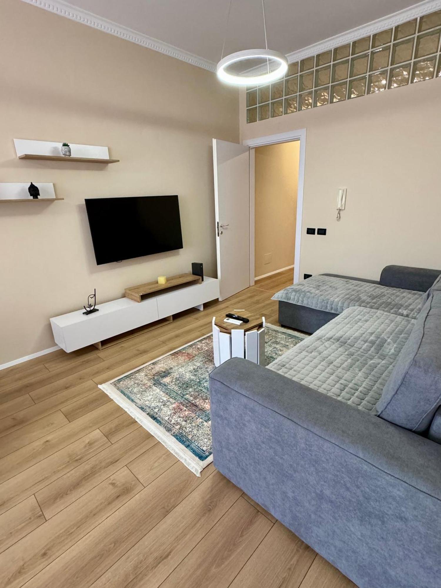 New Bazaar Cozy Apartment 2 Dajti View 地拉那 外观 照片