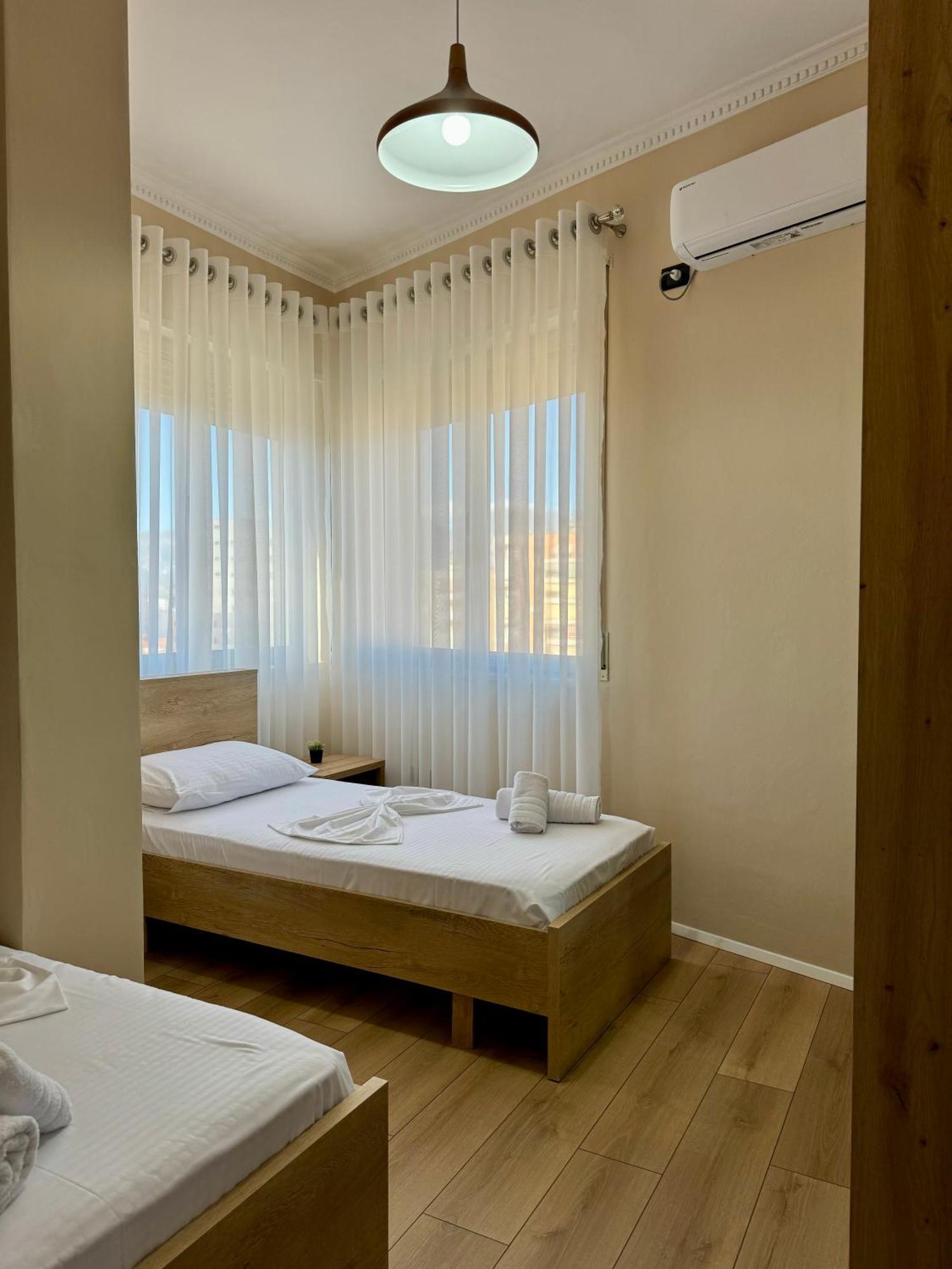 New Bazaar Cozy Apartment 2 Dajti View 地拉那 外观 照片
