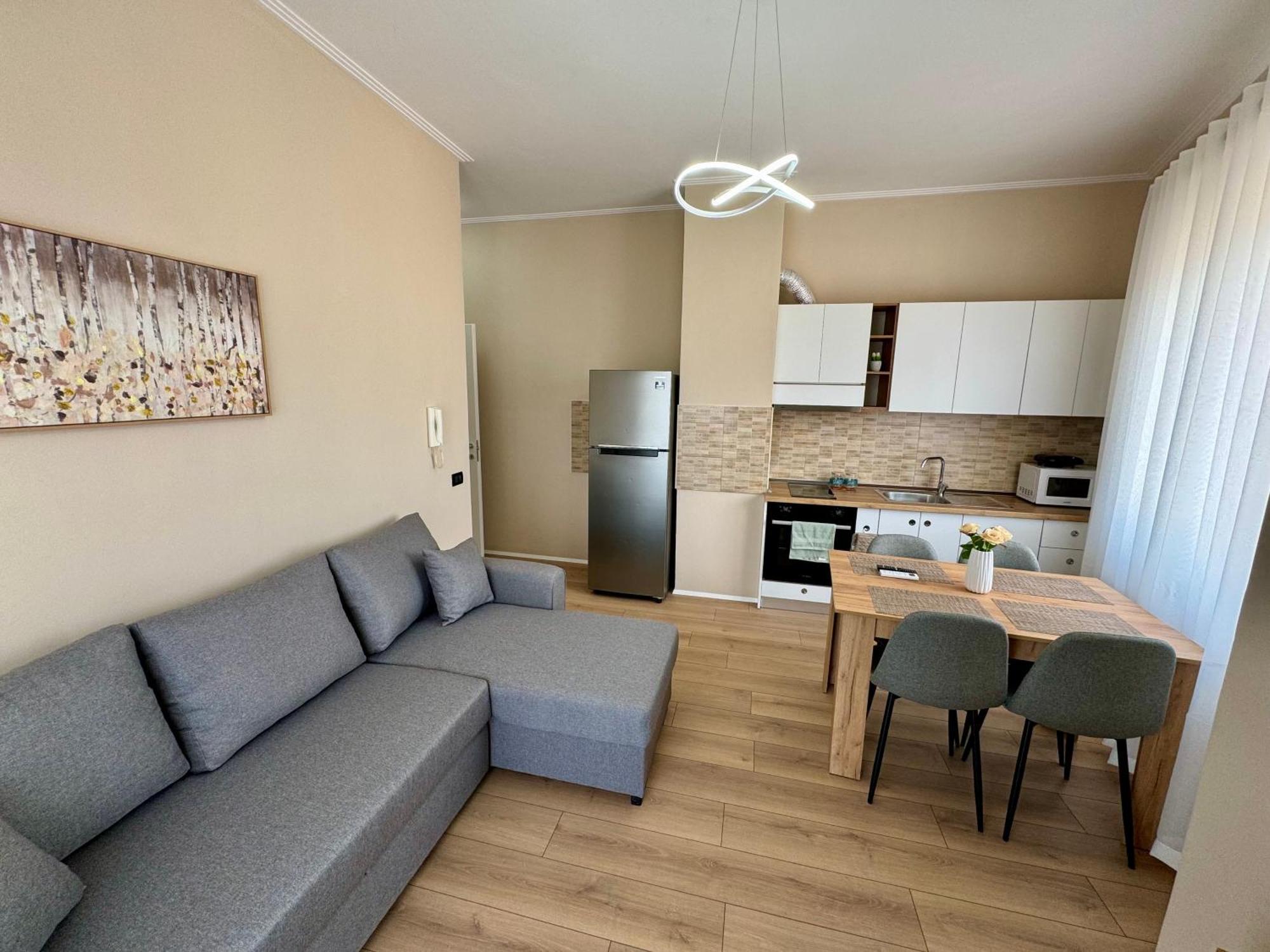 New Bazaar Cozy Apartment 2 Dajti View 地拉那 外观 照片